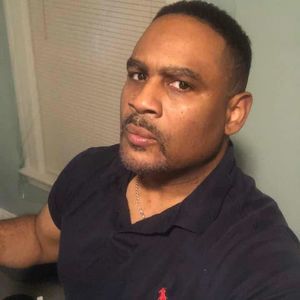 Meet your Posher, Victor